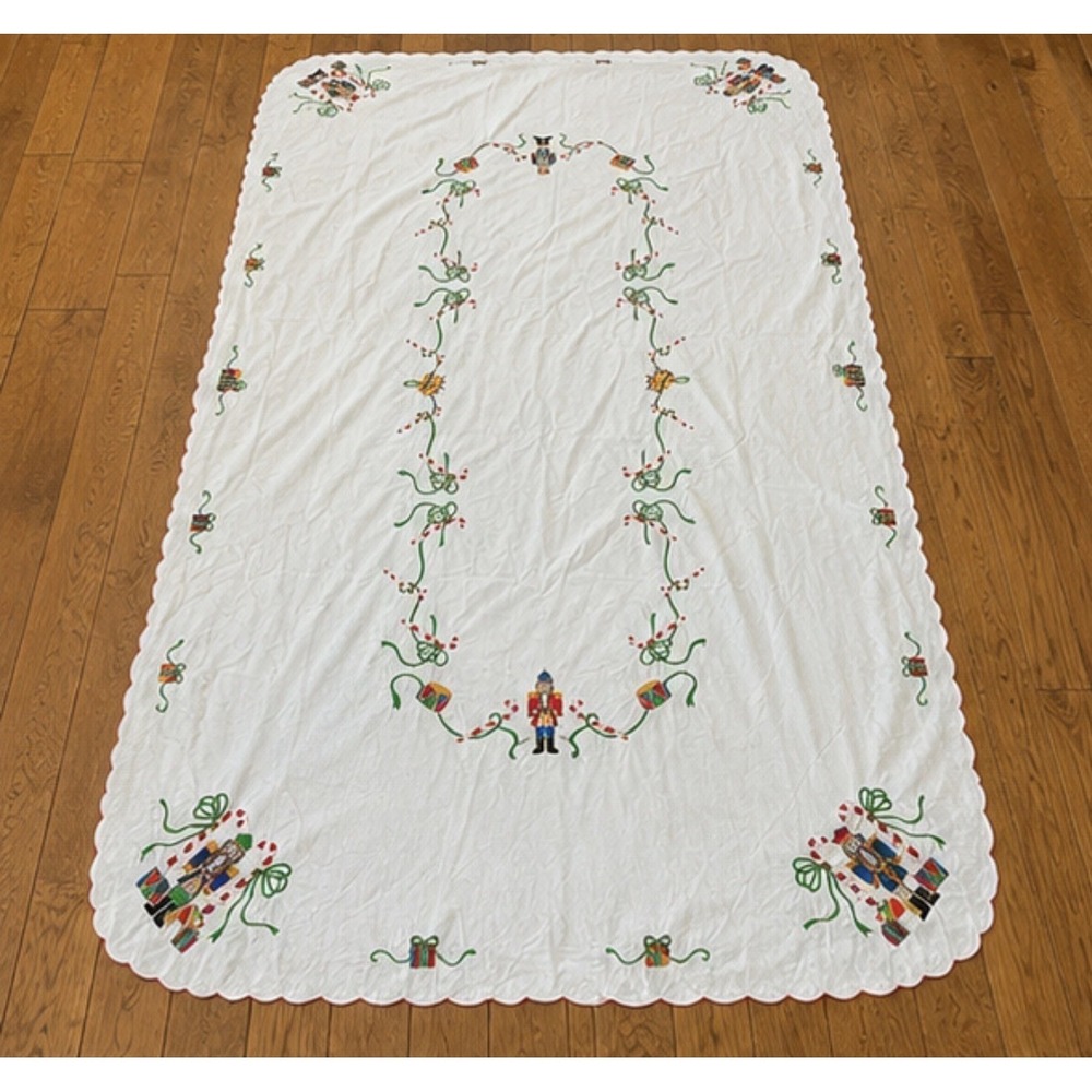 Vintage Handmade Embroidered Christmas Tablecloth Nutcracker Scallop 63x112 F/W
